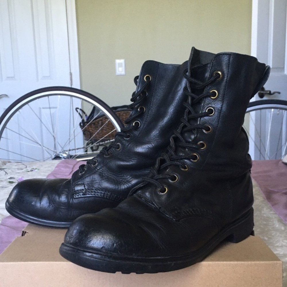 1980s Vintage British Army Surplus Boots